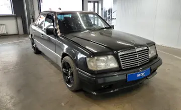 Mercedes-Benz E-Класс 1994 года за 2 000 000 тг. в Астана фото 2