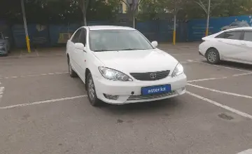 Toyota Camry 2004 года за 3 000 000 тг. в Алматы фото 2