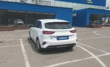 Kia Ceed 2022 года за 8 000 000 тг. в Алматы фото 4