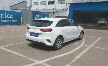 Kia Ceed 2022 года за 8 000 000 тг. в Алматы фото 3