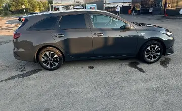 Kia Ceed 2024 года за 9 300 000 тг. в Алматы фото 4