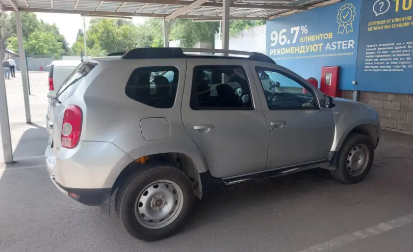 Renault Duster 2014 года за 5 500 000 тг. в Алматы фото 4