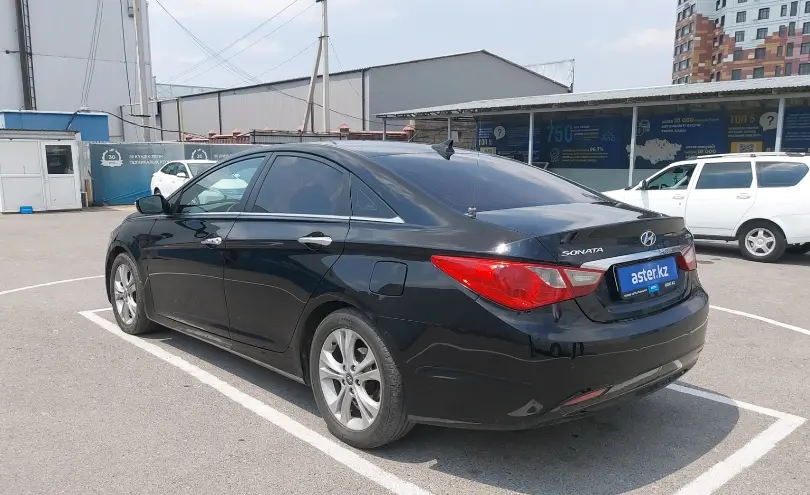 Hyundai Sonata 2011 года за 6 000 000 тг. в Шымкент фото 4