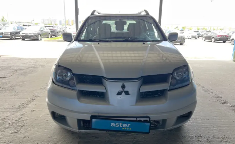 Mitsubishi Outlander 2004 года за 2 300 000 тг. в Алматы фото 2