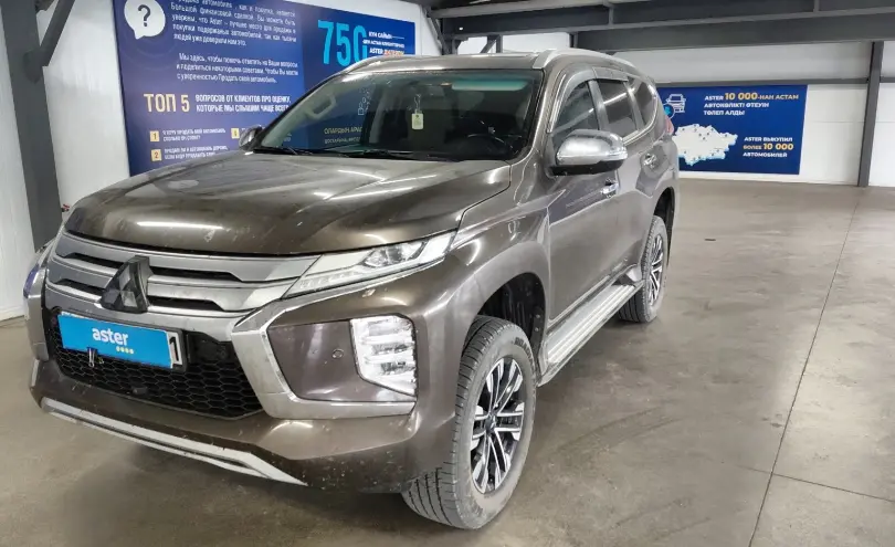 Mitsubishi Montero Sport 2020 года за 15 000 000 тг. в Астана