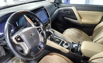 Mitsubishi Montero Sport 2020 года за 15 000 000 тг. в Астана фото 5