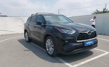 Toyota Highlander 2021 года за 21 500 000 тг. в Шымкент фото 2