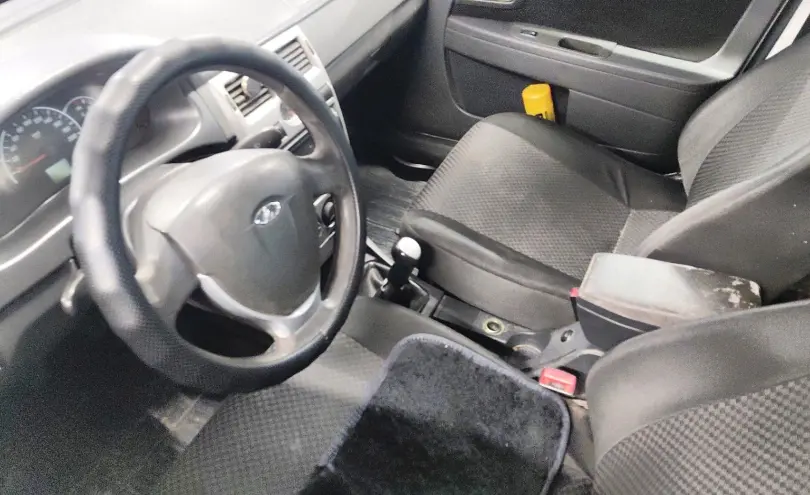 LADA (ВАЗ) Priora 2012 года за 2 000 000 тг. в Астана фото 5