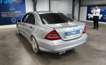 Mercedes-Benz C-Класс 2002 года за 1 500 000 тг. в Астана фото 4
