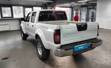Nissan NP300 2012 года за 4 000 000 тг. в Астана фото 4