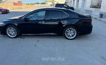 Toyota Camry 2018 года за 14 000 000 тг. в Актау фото 4