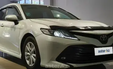 Toyota Camry 2020 года за 9 350 000 тг. в Алматы