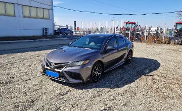 Toyota Camry 2022 года за 11 290 000 тг. в Талдыкорган фото 1