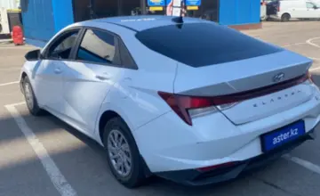 Hyundai Elantra 2022 года за 6 250 000 тг. в Алматы фото 4
