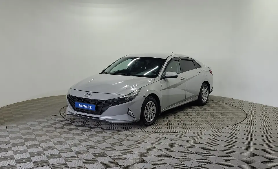 2022 Hyundai Elantra