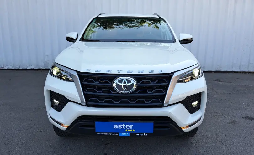 Toyota Fortuner 2022 года за 21 950 000 тг. в Алматы фото 2