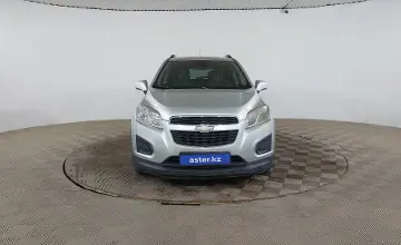 Chevrolet Tracker 2013 года за 4 750 000 тг. в Шымкент фото 2