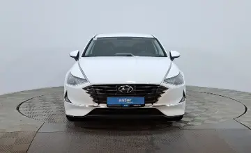 Hyundai Sonata 2023 года за 9 790 000 тг. в Астана фото 2