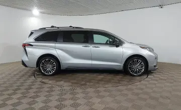 Toyota Sienna 2021 года за 18 590 000 тг. в Шымкент фото 4