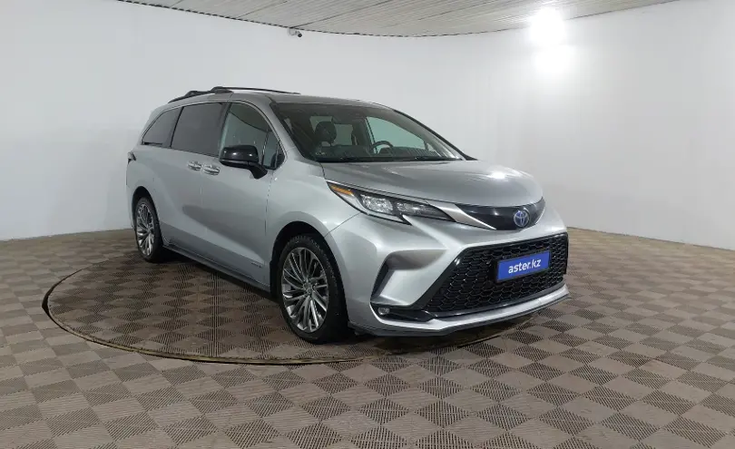 Toyota Sienna 2021 года за 14 500 000 тг. в Шымкент фото 3