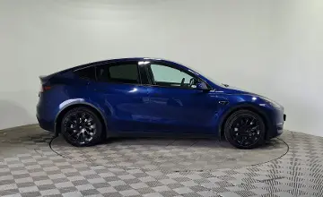 Tesla Model Y 2022 года за 12 990 000 тг. в Алматы фото 4