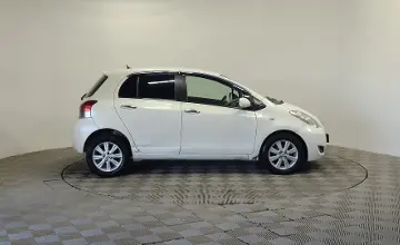 Toyota Yaris 2011 года за 2 990 000 тг. в Алматы фото 4