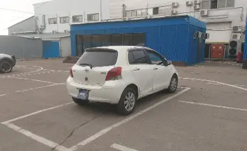 Toyota Yaris 2011 года за 2 990 000 тг. в Алматы фото 3