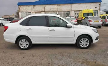 LADA (ВАЗ) Granta 2019 года за 4 000 000 тг. в Астана фото 4