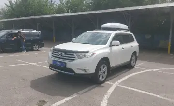 Toyota Highlander 2013 года за 12 490 000 тг. в Алматы фото 1