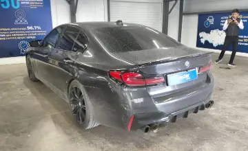 BMW 5 серии 2017 года за 20 000 000 тг. в Астана фото 4