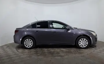 Chevrolet Cruze 2013 года за 2 890 000 тг. в Астана фото 4