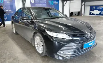 Toyota Camry 2019 года за 14 990 000 тг. в Астана фото 2