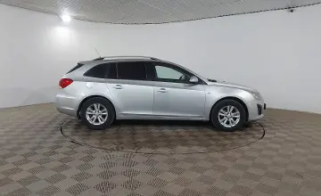 Chevrolet Cruze 2013 года за 3 190 000 тг. в Шымкент фото 4