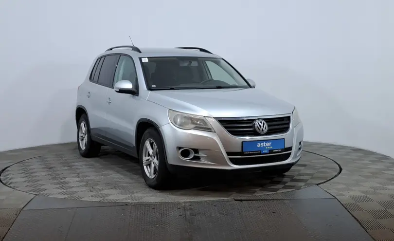 Volkswagen Tiguan 2007 года за 3 110 000 тг. в Астана фото 3