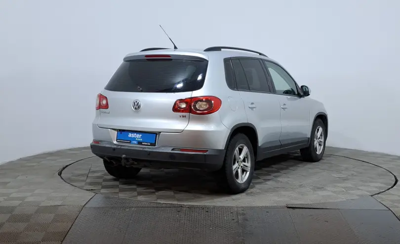 Volkswagen Tiguan 2007 года за 3 110 000 тг. в Астана фото 5