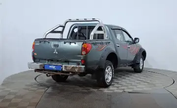 Mitsubishi L200 2007 года за 3 990 000 тг. в Астана