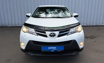 Toyota RAV4 2015 года за 8 450 000 тг. в Алматы фото 2