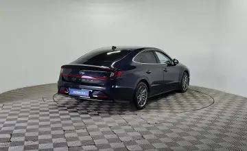 Hyundai Sonata 2020 года за 11 990 000 тг. в Алматы