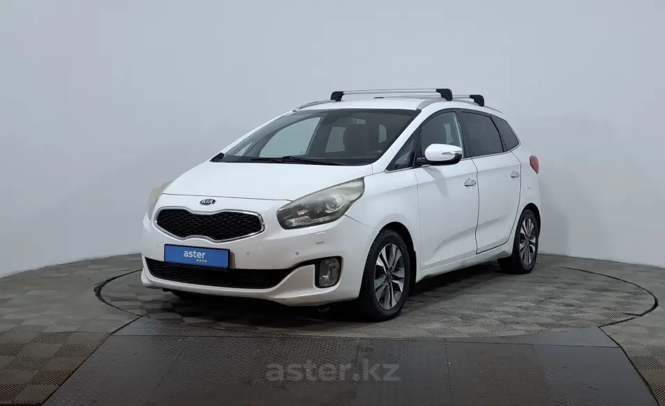 2014 Kia Carens