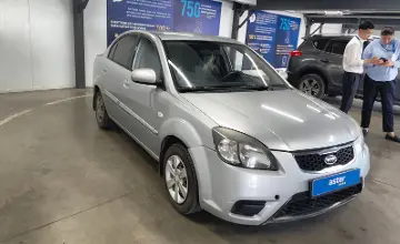 Kia Rio 2010 года за 2 990 000 тг. в Астана фото 2