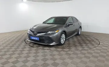 Toyota Camry 2017 года за 9 590 000 тг. в Шымкент фото 1