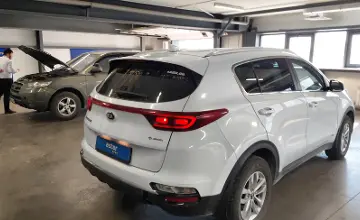 Kia Sportage 2020 года за 6 990 000 тг. в Астана фото 3