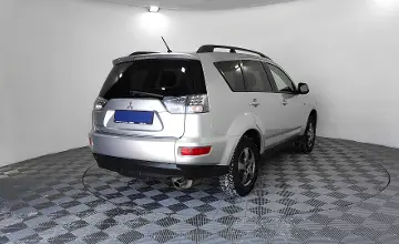 Mitsubishi Outlander 2010 года за 4 890 000 тг. в Павлодар