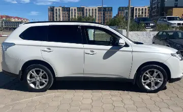 Mitsubishi Outlander 2013 года за 6 490 000 тг. в Караганда фото 4