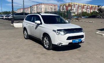 Mitsubishi Outlander 2013 года за 6 490 000 тг. в Караганда фото 3