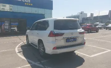 Lexus LX 2017 года за 44 250 000 тг. в Алматы фото 4
