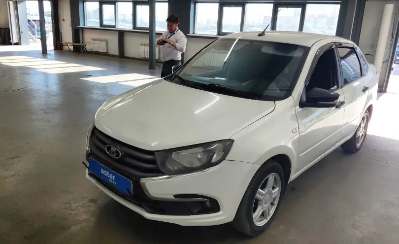 LADA (ВАЗ) Granta 2020 года за 3 000 000 тг. в Астана