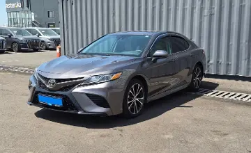 Toyota Camry 2020 года за 11 190 000 тг. в Алматы фото 1