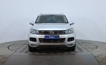 Volkswagen Touareg 2012 года за 8 290 000 тг. в Астана фото 2