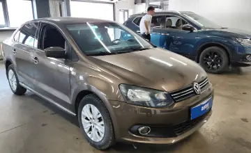 Volkswagen Polo 2014 года за 3 390 000 тг. в Астана фото 2